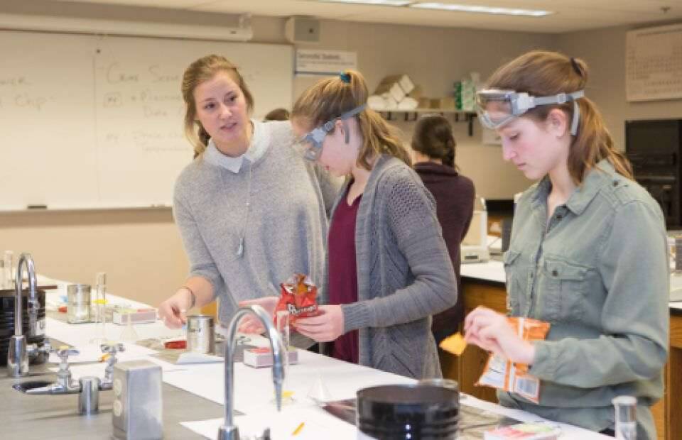 Middle school students invited to 'Fall in Love with STEM'